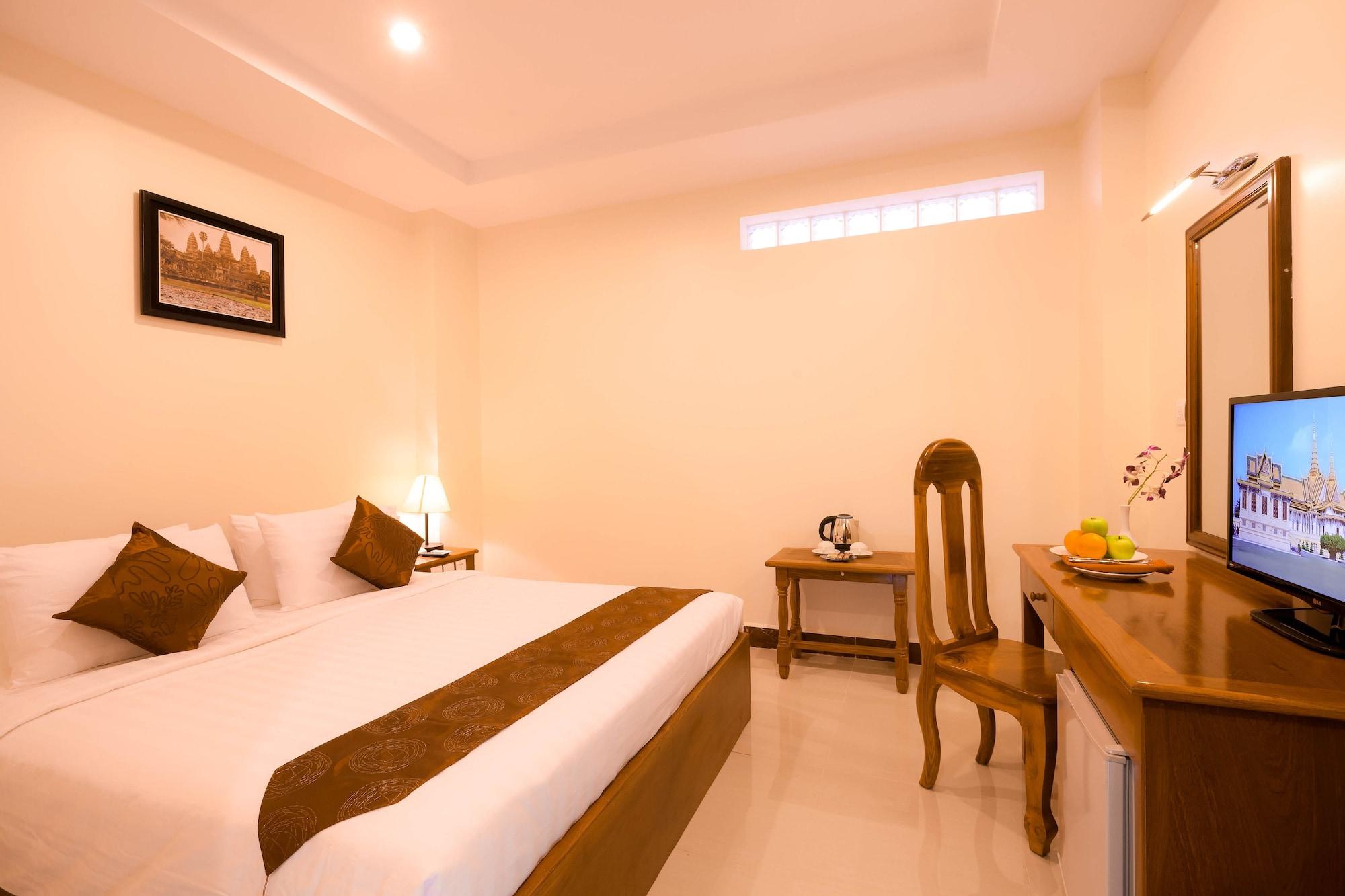 Kirirom Crystal Hotel Phnom Penh Exterior photo