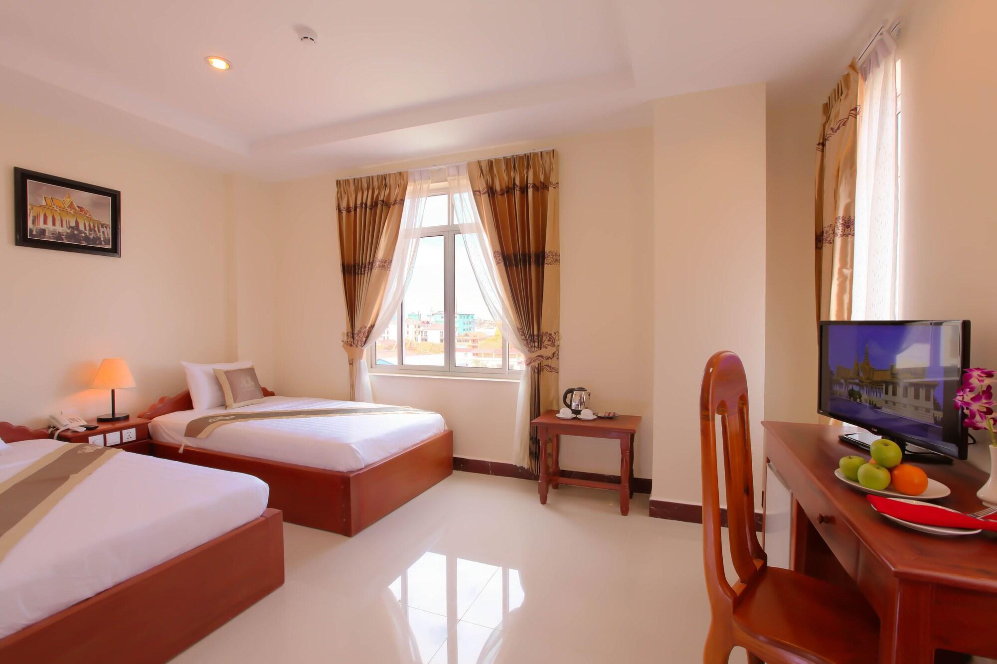 Kirirom Crystal Hotel Phnom Penh Exterior photo