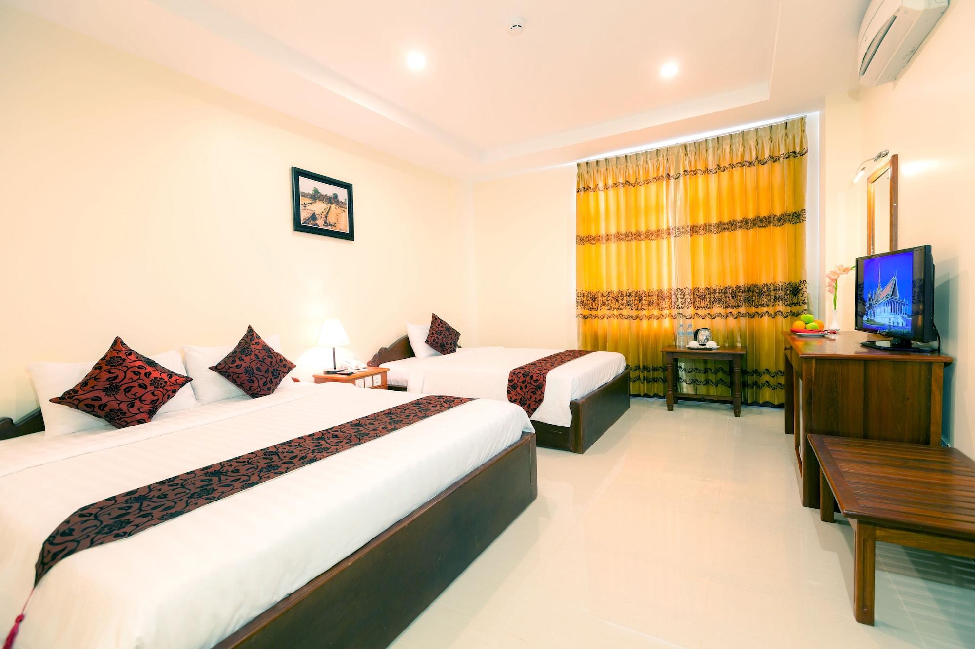 Kirirom Crystal Hotel Phnom Penh Exterior photo