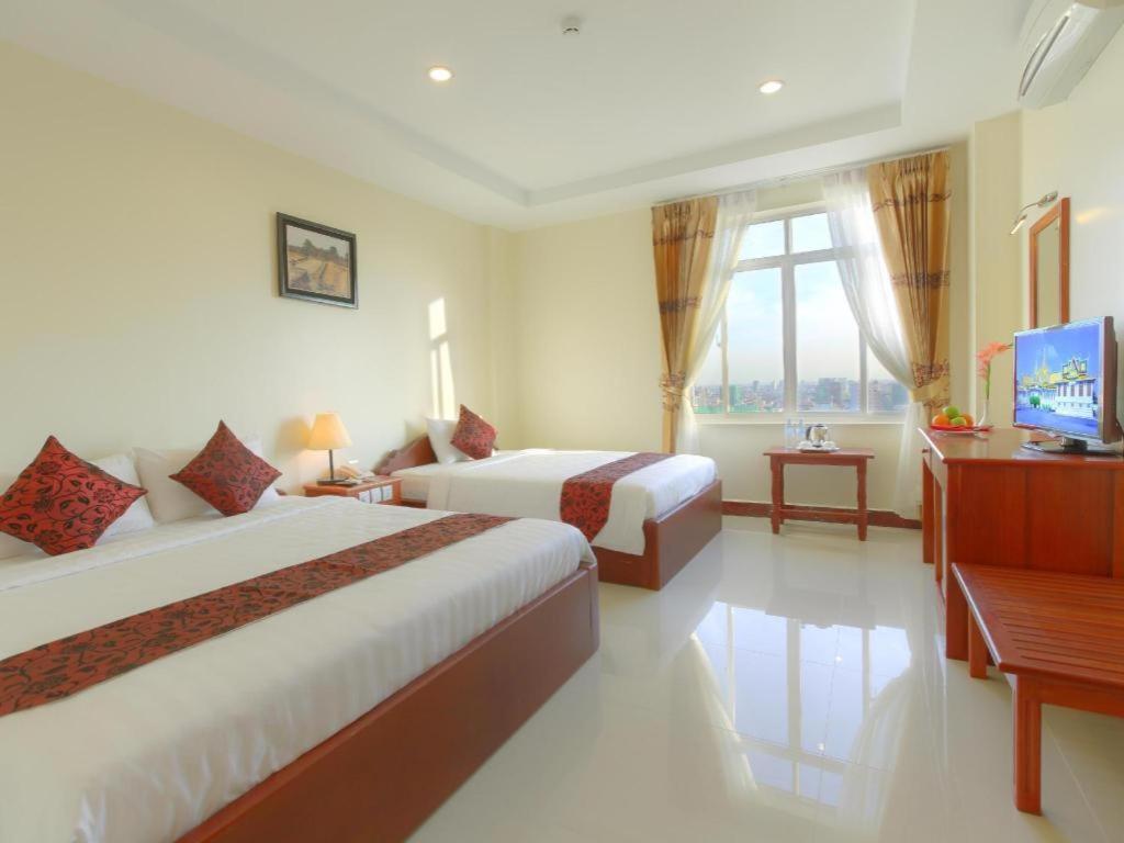 Kirirom Crystal Hotel Phnom Penh Exterior photo