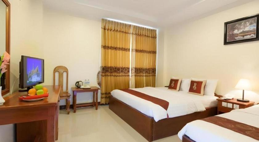 Kirirom Crystal Hotel Phnom Penh Exterior photo