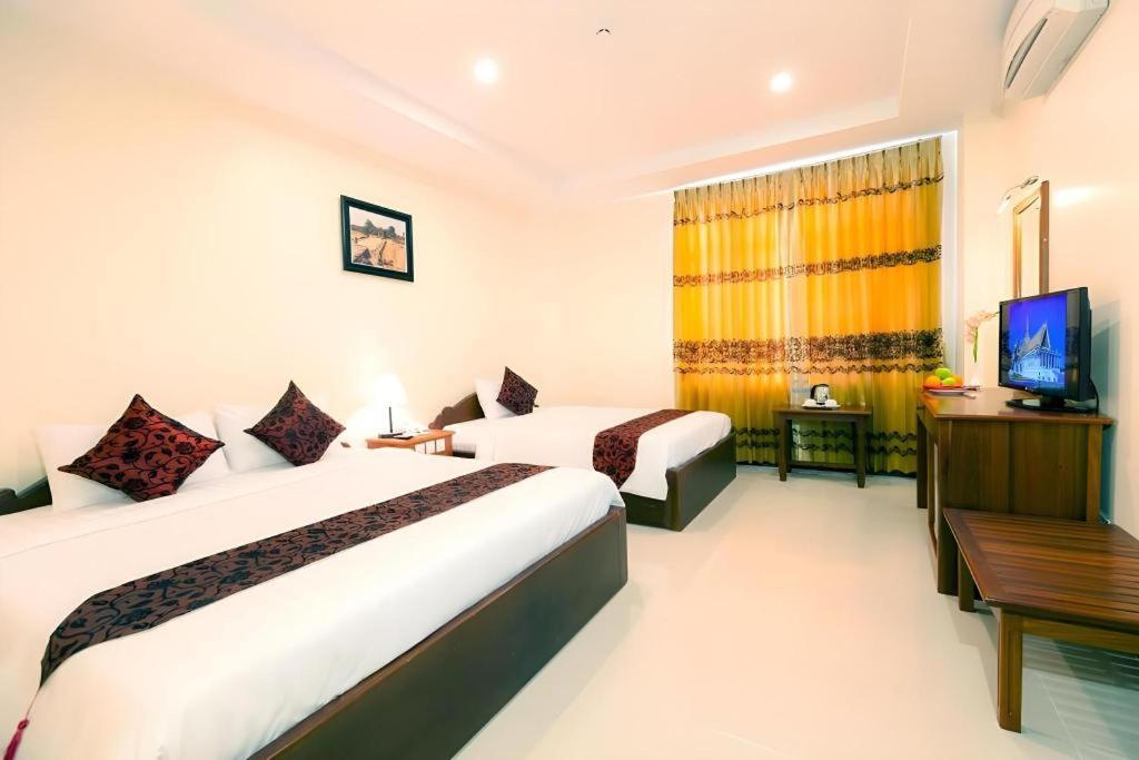 Kirirom Crystal Hotel Phnom Penh Exterior photo