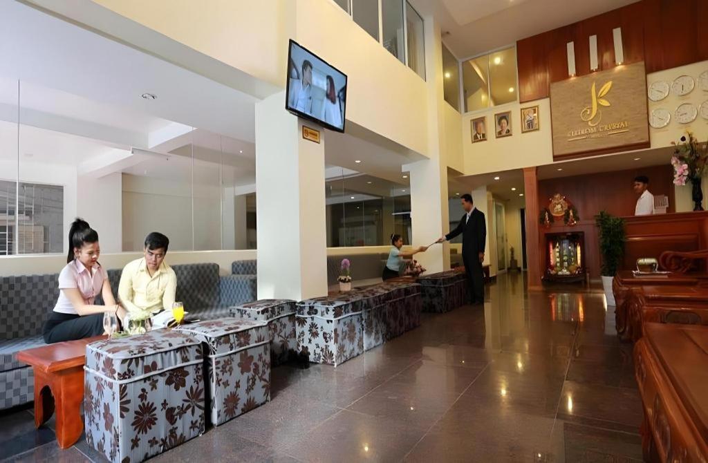 Kirirom Crystal Hotel Phnom Penh Exterior photo