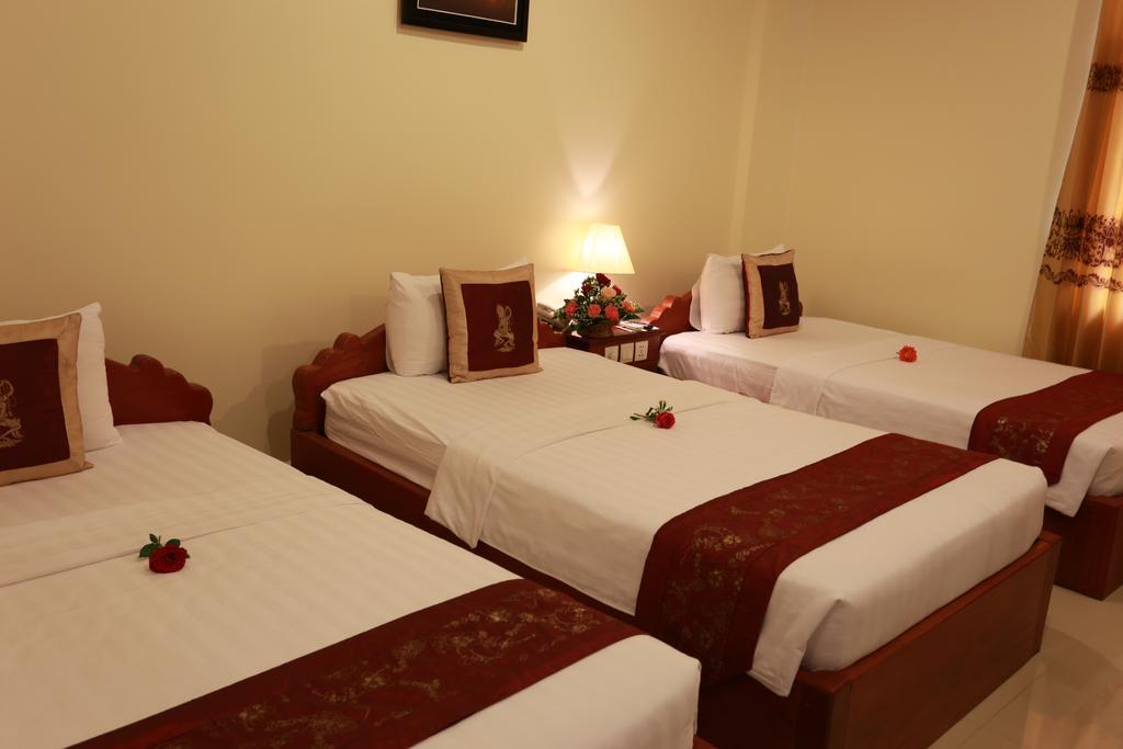 Kirirom Crystal Hotel Phnom Penh Exterior photo