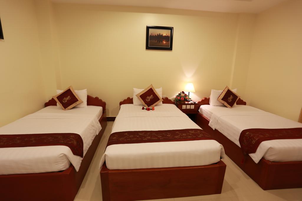 Kirirom Crystal Hotel Phnom Penh Exterior photo